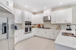 19337 Lochside Ln, Mount Dora, FL 32757 - Photo 5