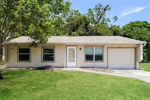 10319 Widgeon Way, New Port Richey, FL 34654 - Photo 1