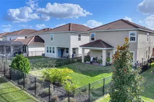 8995 Fluffy Lie Ct, Davenport, FL 33896 - Photo 5