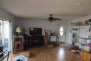 211 Rickenbacker Dr, Sun City Center, FL 33573 - Photo 13