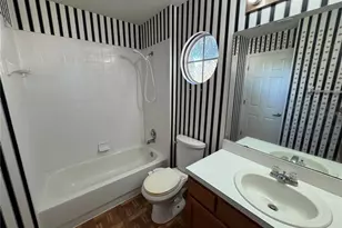 125 Sabal Lake Dr, Davenport, FL 33837 - Photo 17