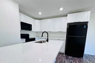 27063 Washington St, Punta Gorda, FL 33983 - Photo 3