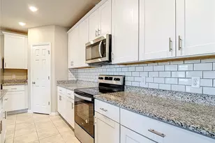 928 Cambridge Dr, Winter Haven, FL 33881 - Photo 11