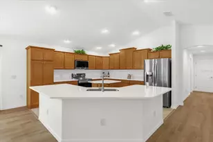 3481 Leelanau Ct, The Villages, FL 32163 - Photo 5