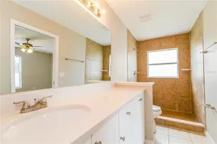 2826 Delcrest Ct, Orlando, FL 32817 - Photo 9