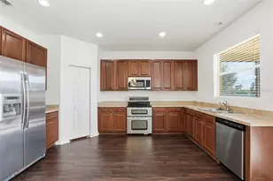 104 Star Shell Dr, Apollo Beach, FL 33572 - Photo 9