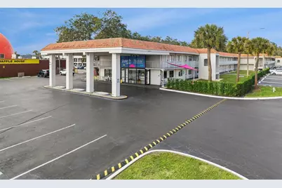 5367 W Irlo Bronson Memorial Highway #3-202, Kissimmee, FL 34746 - Photo 1