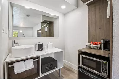 5367 W Irlo Bronson Memorial Highway #3-202, Kissimmee, FL 34746 - Photo 9