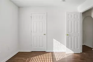 31518 Earn Dr, Wesley Chapel, FL 33545 - Photo 7