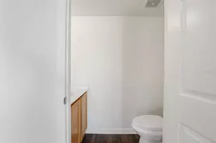 31518 Earn Dr, Wesley Chapel, FL 33545 - Photo 37