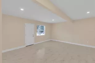 1214 Elinore Dr, Orlando, FL 32808 - Photo 17