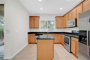 5557 Rutherford Pl, Oviedo, FL 32765 - Photo 9