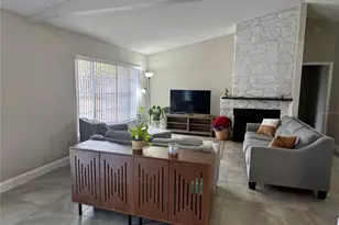 4166 Rose Petal Ln, Orlando, FL 32808 - Photo 9