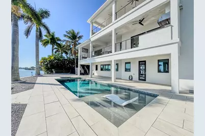 7801 9th Avenue S, Saint Petersburg, FL 33707 - Photo 15