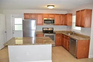 1602 Lancaster Ave, Leesburg, FL 34748 - Photo 7