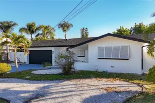 2161 Edythe Dr, Dunedin, FL 34698 - Photo 1