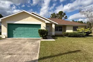 7 Brownstone Ln, Palm Coast, FL 32137 - Photo 1