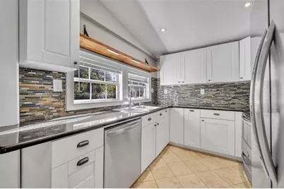 1027 N Hampton Avenue, Orlando, FL 32803 - Photo 13