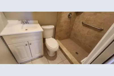 801 SE 15th Street, Deerfield Beach, FL 33441 - Photo 9