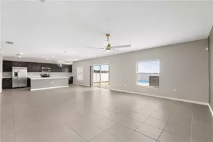 1139 Calico Pointe Cir, Groveland, FL 34736 - Photo 9