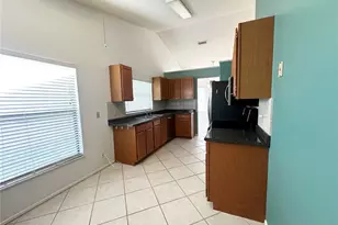 1571 Margarete Crescent Dr, Apopka, FL 32703 - Photo 13