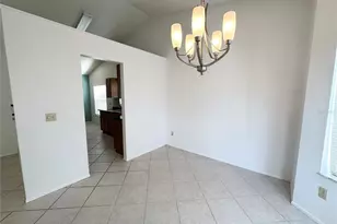 1571 Margarete Crescent Dr, Apopka, FL 32703 - Photo 9