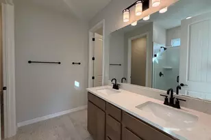 5648 Flame Vine Wy, Saint Cloud, FL 34771 - Photo 17