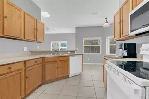 2526 Volta Cir, Kissimmee, FL 34746 - Photo 15