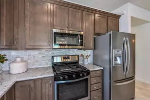 2364 Daisy Tree Rd, Saint Cloud, FL 34771 - Photo 5