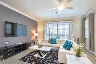 4718 Kings Castle Cir, Kissimmee, FL 34746 - Photo 9