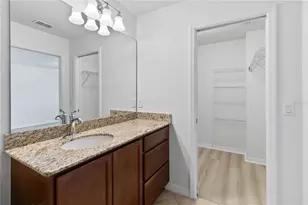 8681 Lower Villagewalk Cir, Orlando, FL 32827 - Photo 39