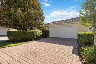 8681 Lower Villagewalk Cir, Orlando, FL 32827 - Photo 9