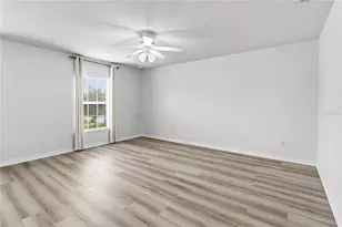 8681 Lower Villagewalk Cir, Orlando, FL 32827 - Photo 37