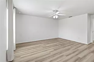 8681 Lower Villagewalk Cir, Orlando, FL 32827 - Photo 39
