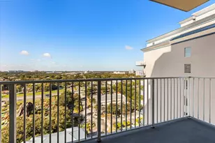 13427 Blue Heron Beach Dr, Orlando, FL 32821 - Photo 11