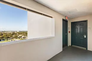 13427 Blue Heron Beach Dr, Orlando, FL 32821 - Photo 5