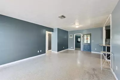 962 Saxon Boulevard, Deltona, FL 32725 - Photo 5