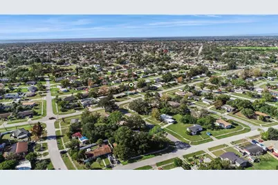 962 Saxon Boulevard, Deltona, FL 32725 - Photo 37