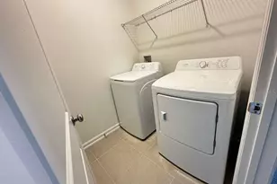 2427 Bevel Ln, Davenport, FL 33837 - Photo 5