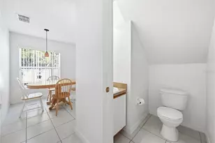 5051 Luna Negra Dr, Orlando, FL 32811 - Photo 11