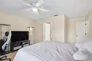 1241 Harcross Ln, Deltona, FL 32738 - Photo 9