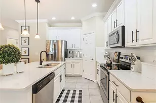 2731 Creekmore Ct, Kissimmee, FL 34746 - Photo 9