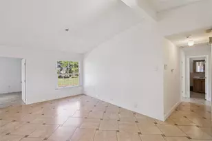 707 Divot Ln, Kissimmee, FL 34759 - Photo 11