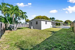 5641 NE 8th Ave, Wilton Manors, FL 33334 - Photo 25