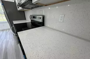 5842 SW 154th Lane Rd, Ocala, FL 34473 - Photo 9