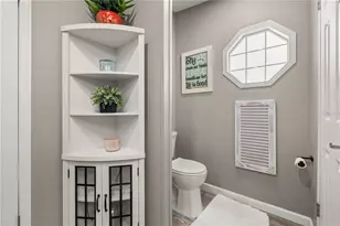 37513 Campo Ave, Zephyrhills, FL 33541 - Photo 15