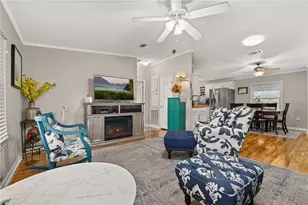 37513 Campo Ave, Zephyrhills, FL 33541 - Photo 3