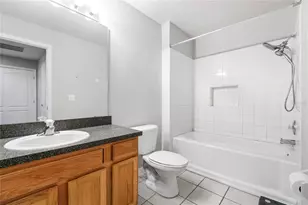 1062 Royal Ridge Dr, Davenport, FL 33896 - Photo 19