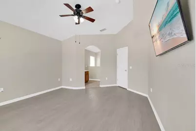 348 Sir Phillips Drive, Davenport, FL 33837 - Photo 17