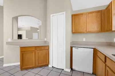 348 Sir Phillips Drive, Davenport, FL 33837 - Photo 15